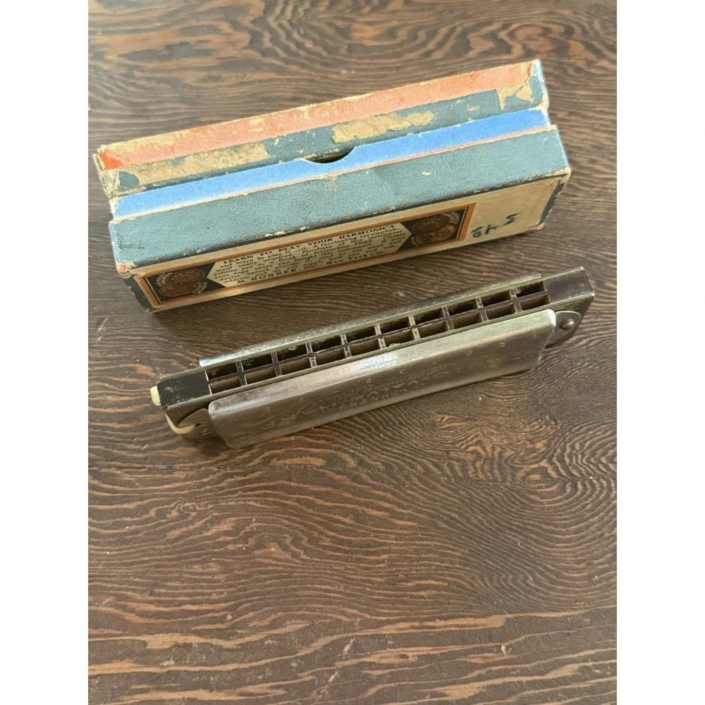 Vintage M. Hohner Auto Valve Harp Harmonica Key of A Silver Metal Original Box